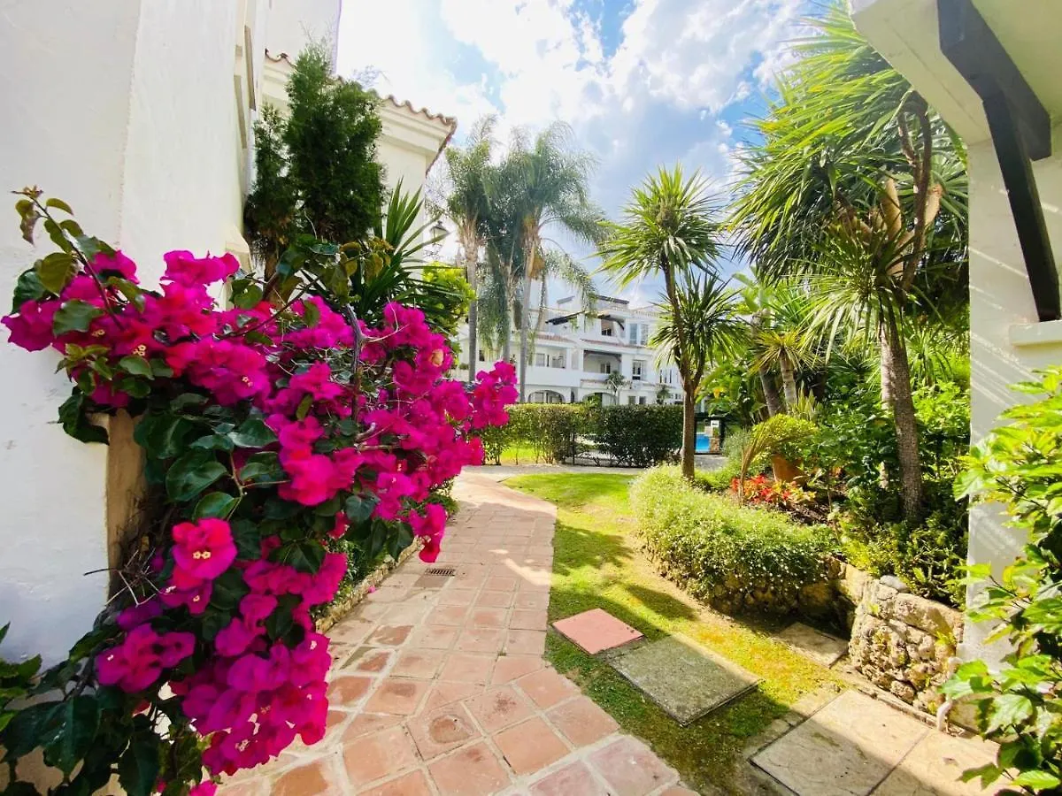 Apartamentos Naranjos Del Sol Marbella 0*,