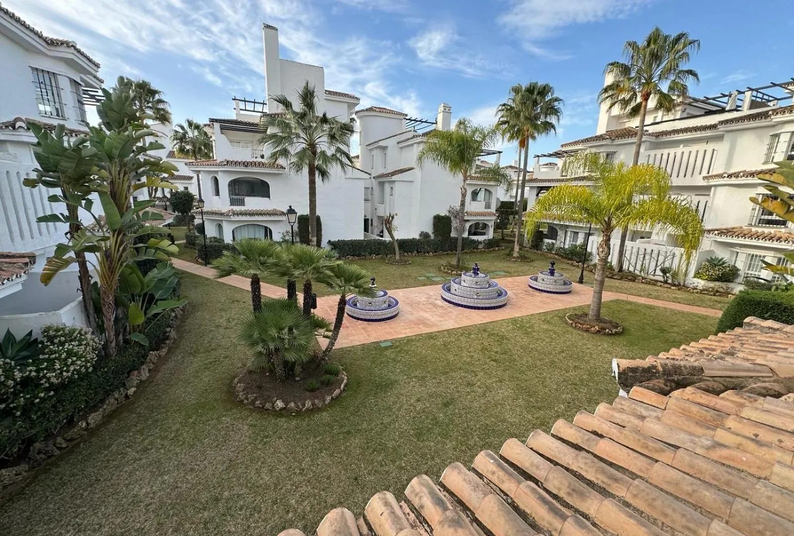 Apartamentos Naranjos Del Sol Marbella