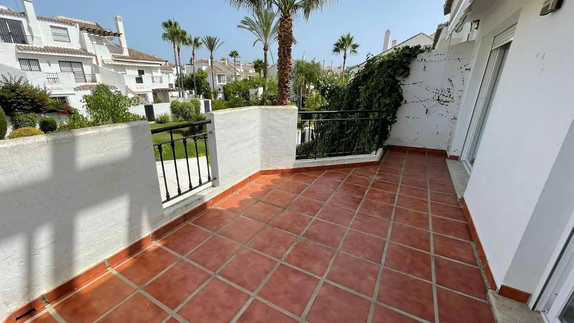 Apartamentos Naranjos Del Sol Marbella 0*,  Spain