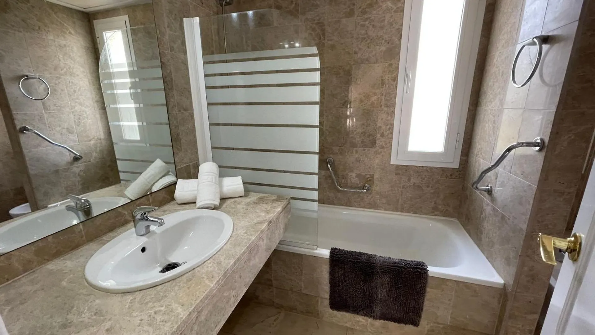 Apartamentos Naranjos Del Sol Marbella Apartment